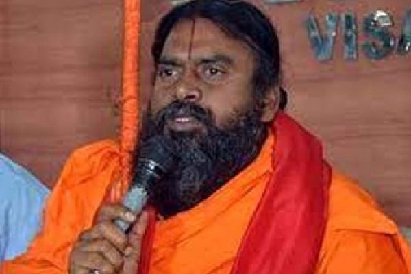 Jagan is anti Hindu says Swamy Srinivasananda Saraswathi