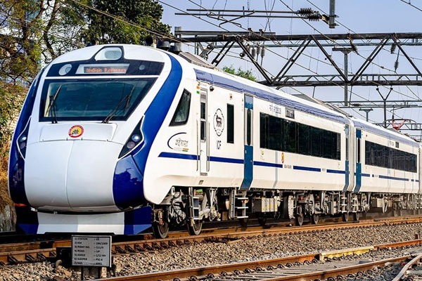 BHEL Receives Order of 80 Vande Bharat Trains 