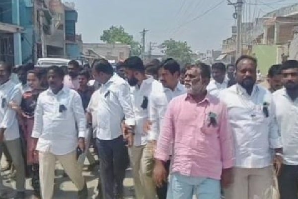 Rally in Pulivendula to protest Bhaskar Reddy's arrest by CBI