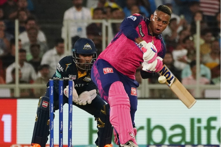Rajasthan Royals beat Gujarat Titans by 3 wickets 
