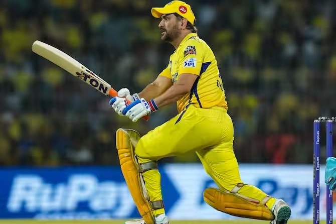 Maintain some privacy Ex CSK star furiously reacts to MS Dhoni retirement
