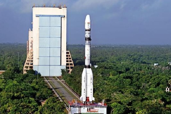 ISRO Expected To Launch 424 Foreign Satellites Into Orbit on April 22
