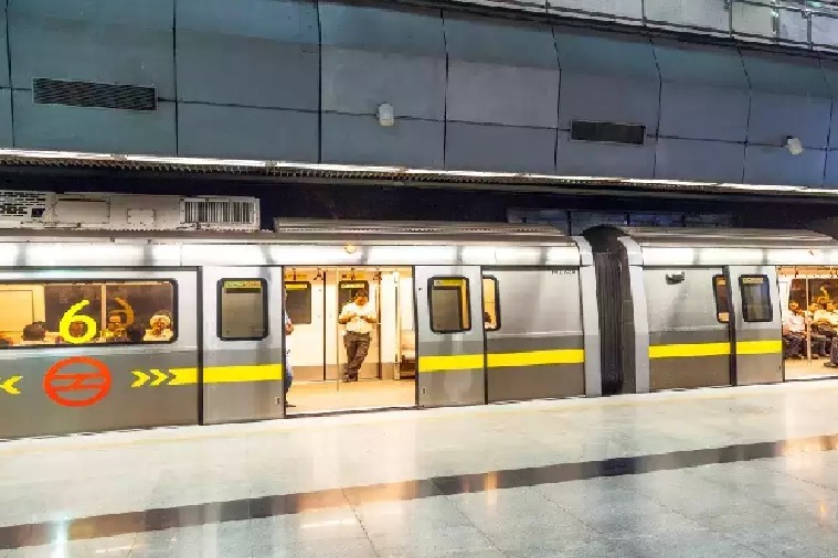 DMRC Takes Jibe At Those Dancing Inside Metro