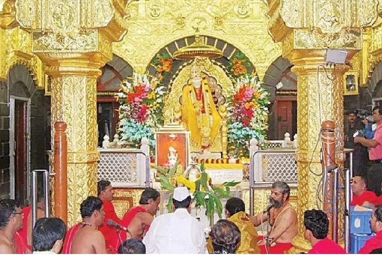 Shirdi People announced to withdraw the decision regarding the security of the Sai Baba temple was called off