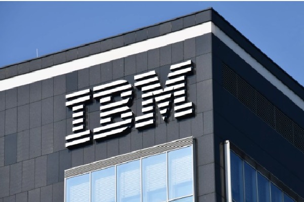 7800 jobs in IBM will be replaced by IBM