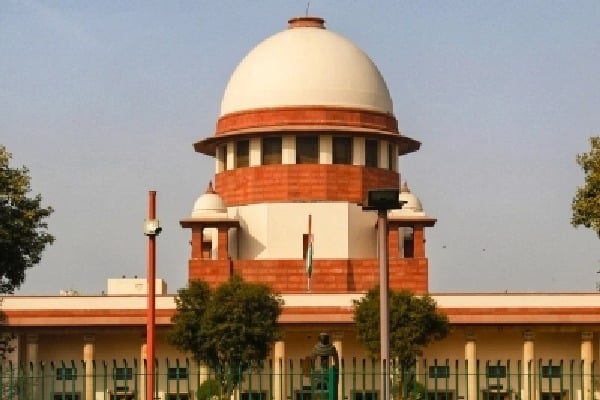 Amaravati land deals: SC sets aside HC's order staying probe into 'corruption' during TDP rule