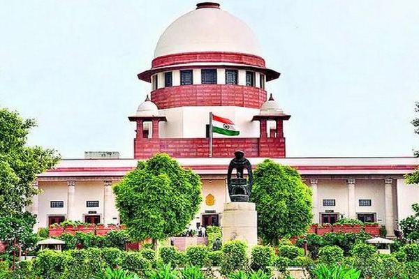 Amaravati farmers files petition in Supreme Court