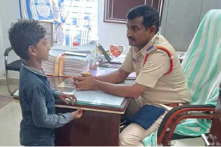 A nine year old boy complaint on his father in Karlapalem Bapatla district