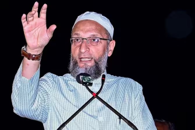 Didnt expect this from you says Owaisi after Sonia Gandhi campaigns for Jagadish Shettar