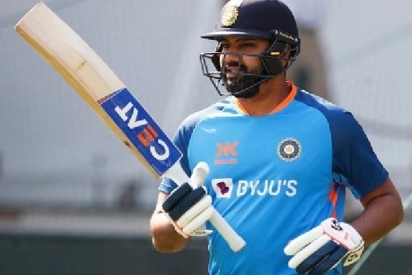 Rohit Sharma's struggle with the bat is mental, not technical: Virender Sehwag