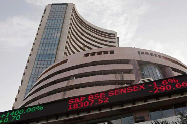 Sensex Nifty end flat on fag end selling