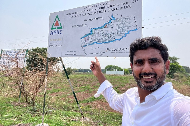 Lokesh selfie at Jain irrigation project 