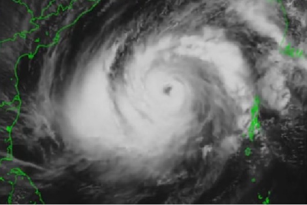 INSAT 3DR captures Mokha very severe cyclone 