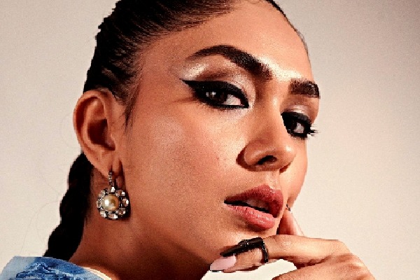 Mrunal Thakur gears up to make her grand Cannes Film Festival debut
