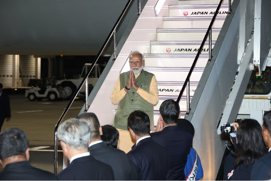 PM Modi arrives in Japan's Hiroshima to participate in G7 summit