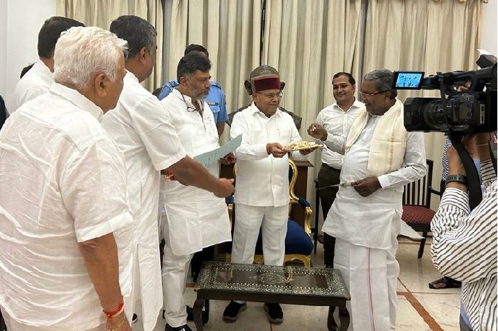 Governor Invites Siddaramaiah To Take Oath As Karnataka Chief Minister
