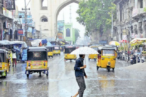 Heavy rains in Telangana for three days