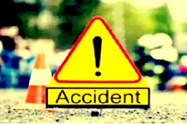 8 killed in 3 road accidents in Telugu states