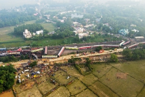 Odisha train tragedy: Death toll rises to 261, PM Modi leaves for accident site