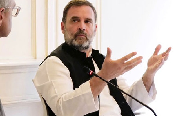 congress didnt blame british says rahul gandhi on odisha tragedy