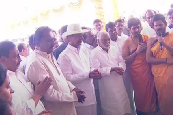 CM KCR puja for BRS institute of excellence and human development centre