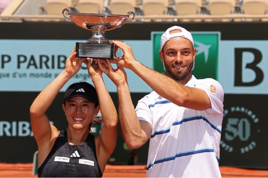 French Open: Miyu Kato, Tim Puetz clinch mixed doubles title