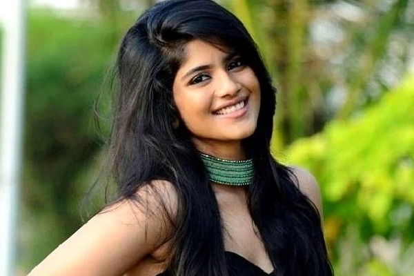 Megha Akash dating with politician son