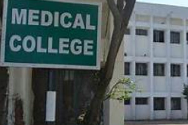 17 new medical colleges for Telangana and Andhra Pradesh