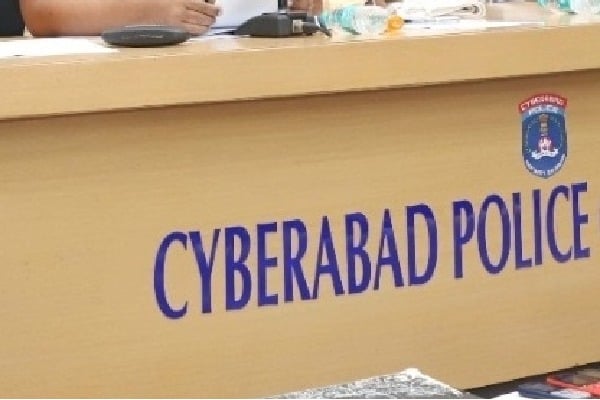Cyberabad police arrests 10 people for selling spurious seeds