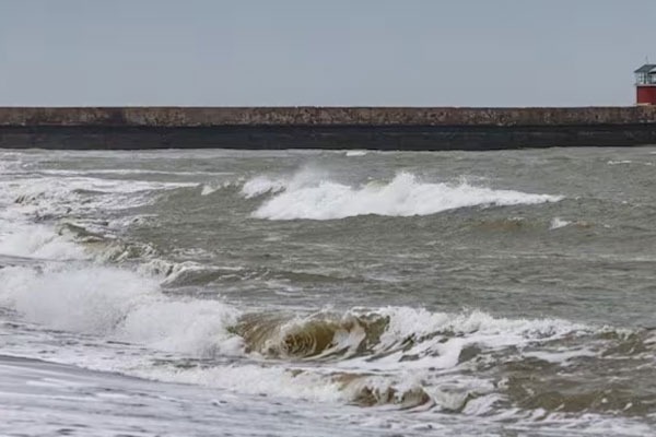 Pakistani authorities begin evacuation in Sindh province coastal areas