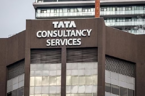 Mass Resignation Of Female Employees At TCS As IT Giant Ends Work From Home