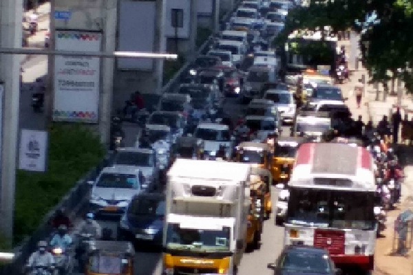 Traffic curbs in parts of Hyderabad for President's visit