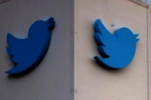 Two key Twitter alternatives now launched on iOS