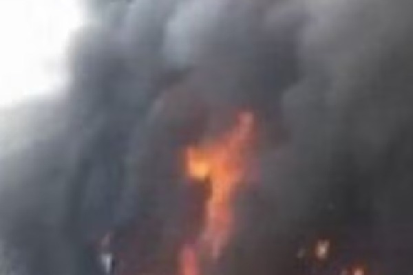 People jump from upper floors as fire engulfs Chhattisgarh