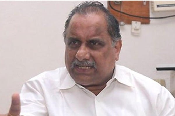 Kapu Sankshema Sena warning to Mudragada Padmanabham