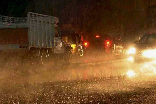 Heavy Rain Lashes Hyderabad Last Night