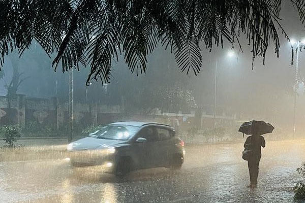 Telangana to witness heavy rains today and tomorrow