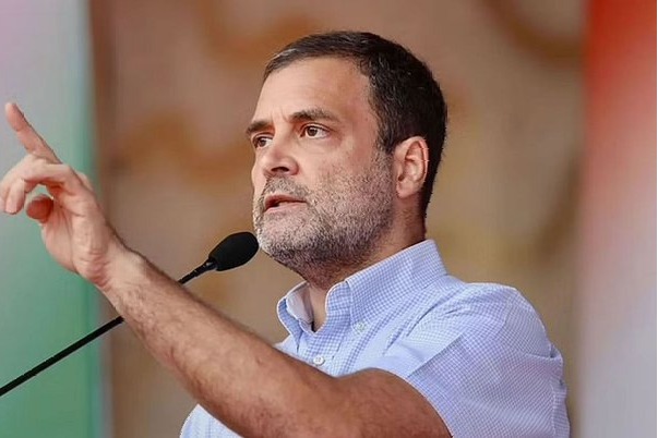 Police stopped Rahul Gandhi convoy in Manipur