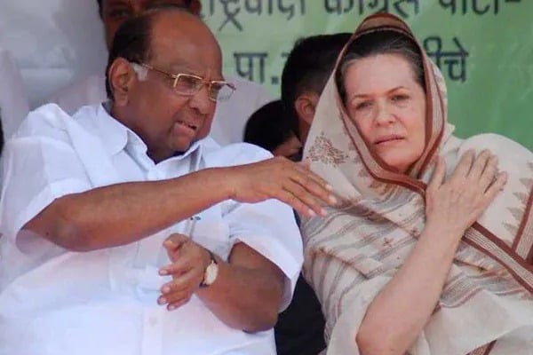 Sonia Gandhi make phone call to sharad pawar after mutiny in NCP