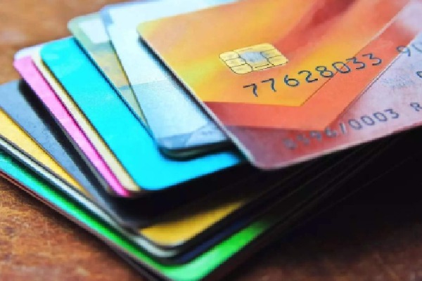 RBI To Allow Customers To Choose Card Networks