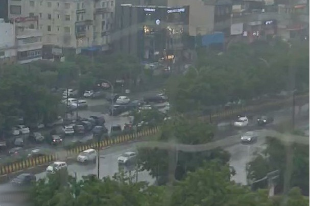 Heavy rains lashes Delhi