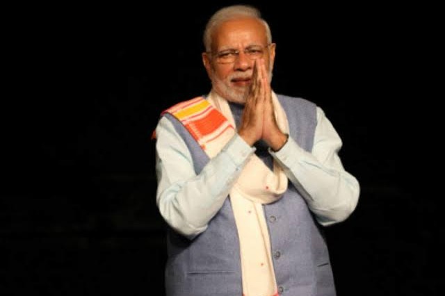 Narendra Modi hails ISRO scientists after Chandrayaan 3 success 