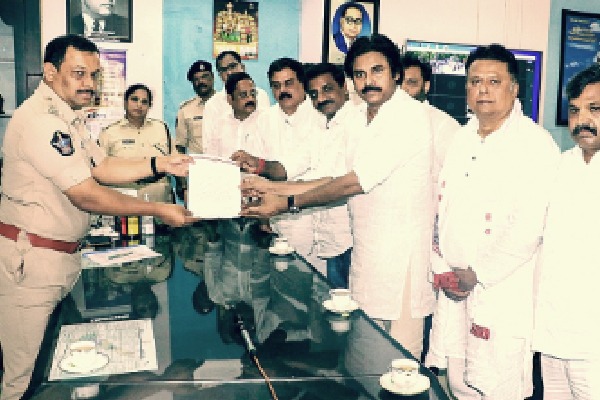 Tirupati SP on Pawan Kalyan complaint on CI