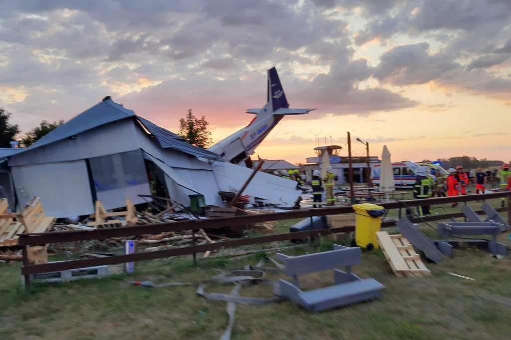 5 killed as light aircraft crashes into hangar in Poland