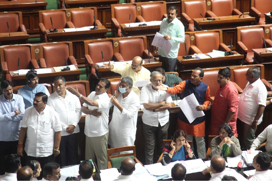 No Confidence Motion Against Karnataka Speaker After 10 BJP MLAs Suspended