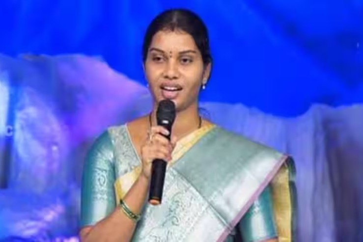Gadwal ZP chairperson resigns from BRS