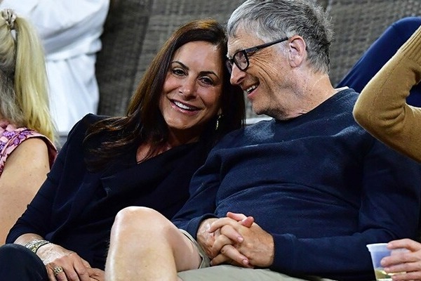 Bill Gates not engaged to Paula Hurd despite wearing ring: Microsoft billionaire's rep