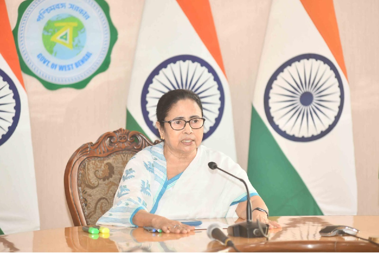 Not interested in PM post says Mamata Banerjee