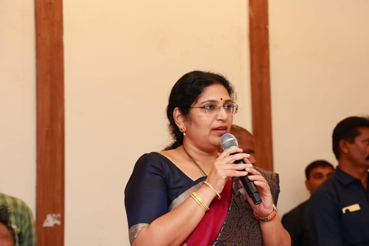 Women are feeling ashamed of Anitha language says Varudu Kalyani
