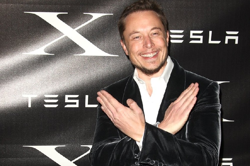 Musk rebranding Twitter to 'X', killing blue bird logo